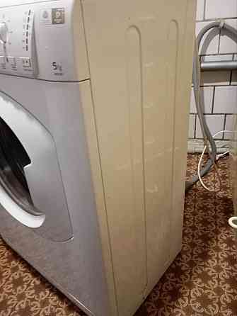 Продам стиральную машину Аристон Донецк