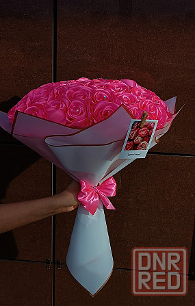 Букет ручной работы из 41 атласной розы Донецк - изображение 1