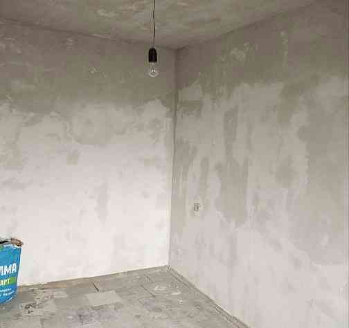 Продам 2к.кв. Кировский р-н. мкр. Текстильщик. Ориентир поликлиника 27. Донецк