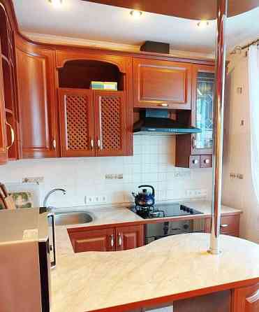 Продам 2к.кв. Кировский р-н. мкр. Текстильщик. Ориентир кафе Баку. ул. Высоцкого. Донецк