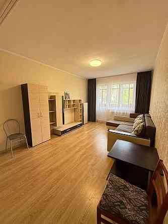 Сдаётся 3-комнатная квартира в Мариуполе, Кальмиусский район, пр-кт Победы Этаж 3/9 60 м Мариуполь