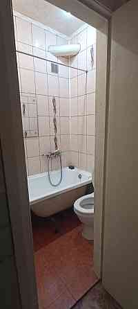 Продается 3-х комнатная квартира на земле 55,5 кв,с огородом, гаражом (имеется погреб) ,летней кухне Макеевка