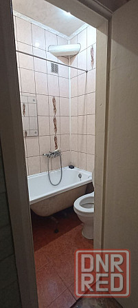 Продается 3-х комнатная квартира на земле 55,5 кв,с огородом, гаражом (имеется погреб) ,летней кухне Макеевка - изображение 4