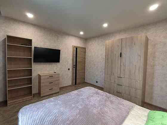 Сдаётся 3-комнатная студия для семьи. Киевский район, жк Вишневый. Донецк