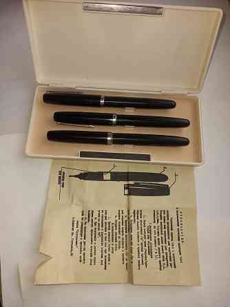 Чп-1чертёжный прибор ссср редкий экземпляр,перья чертёжные,карандаши,готовальни 3шт,доска чертёжная Донецк