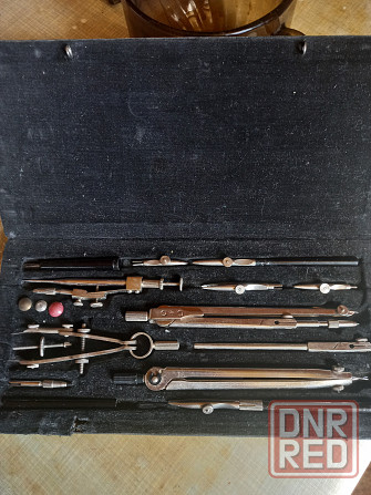 Чп-1чертёжный прибор ссср редкий экземпляр,перья чертёжные,карандаши,готовальни 3шт,доска чертёжная Донецк - изображение 7