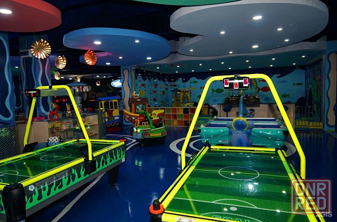 Работник в развлекательный центр Донецк - изображение 1