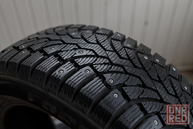 Зимние шины Pirelli Formula Ice 205/55 R16 Шахтерск - изображение 1