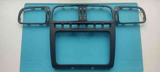 Оригинальные рамки VW Polo sedan Донецк