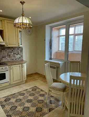 Сдам 2к.кв пр.Театральный/бульвар Пушкина Донецк