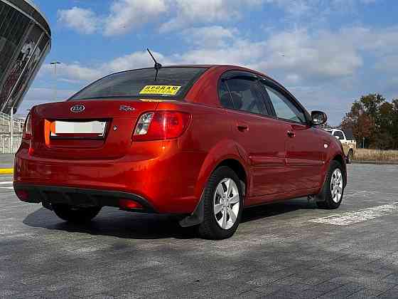 kia rio 2 (кия рио 2) рестайлинг 2010г. 1.4 мт седан 510.000р Донецк