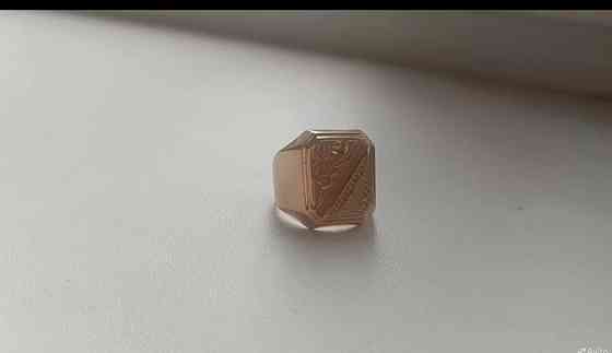 Перстень печатка, мужской, золото Макеевка