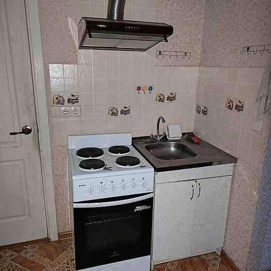 сдам 2х комн квартиру в киевском р-не, партизанский пр-т, отличная, все. Донецк