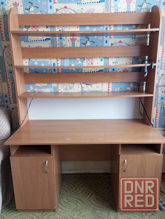 Стол письменный для школьника Макеевка - изображение 2