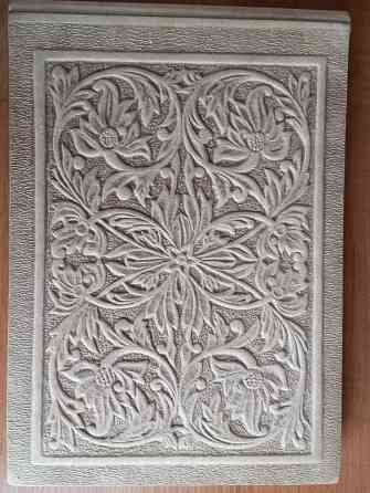 Альбом для фотографий в кожаном переплете Макеевка