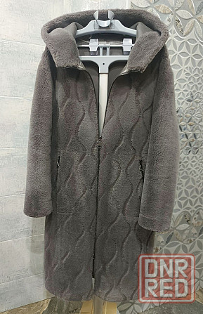 Искусственная двухсторонняя шубка с капюшоном 44 размер оверсайз Макеевка - изображение 6