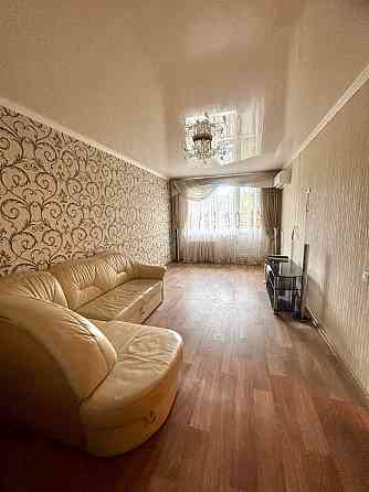 Сдам 2 ком.кв.Петровский район,м-раойн Тихий,магазин Изюм. Донецк