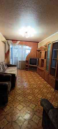 Продам 3-х комнатную на Бакинах. 4/9. Мебель. Техника. Лоджия и балкон. Документы готовы. Донецк