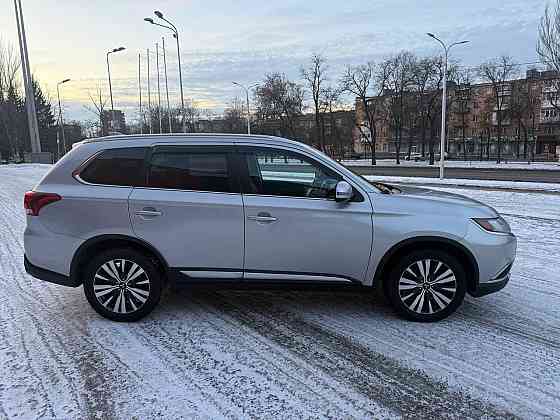 Mitsubishi Outlander 2019 Донецк