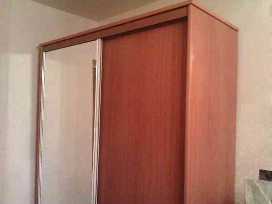 сдам 2х комн квартиру в ворошил. р-не, крытый рынок, отличная, есть все. Донецк