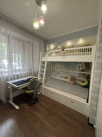 Сдаю двухкомнатную квартиру Шахтерская площадь Донецк