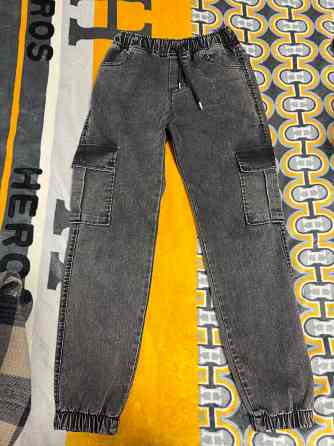 Костюм, рубашка, джинсы Макеевка