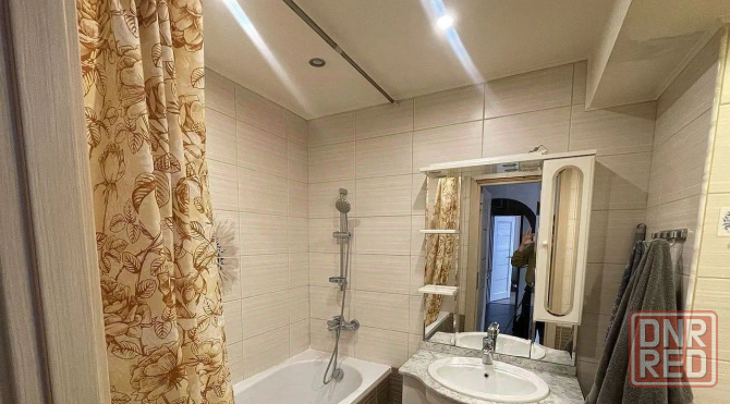 Сдаётся уютная двухкомнатная квартира на втором этаже 9-этажного дома Донецк - изображение 6