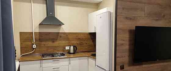 Сдаю двухкомнатную квартиру 44.0 м² этаж 2/5 Киевский район города Донецка, Киевский проспект, 46 Донецк