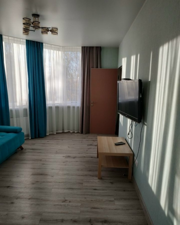 Сдается двухкомнатная квартира с новыми ремонтом в Ворошиловском р-нейоне Донецк