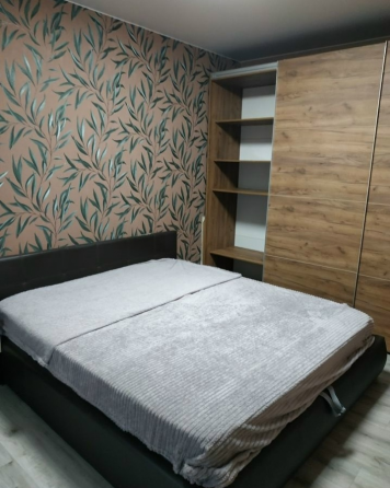 Сдается двухкомнатная квартира с новыми ремонтом в Ворошиловском р-нейоне Донецк