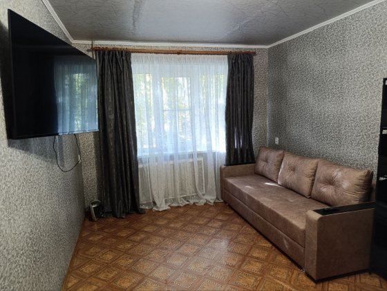 Посуточная аренда 1-комнатной квартиры в г.Макеевка, Советский р-н, Ханженково, м-н Магистральный Макеевка