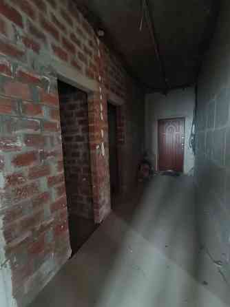 Продам 3-х комн кв-ру 107 кв м Диск/ Маяковского под ремонт от строителей Донецк