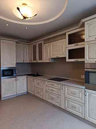 Продам 2-х комн 85 кв м ул Миронова с мебелью и быттехникой Донецк