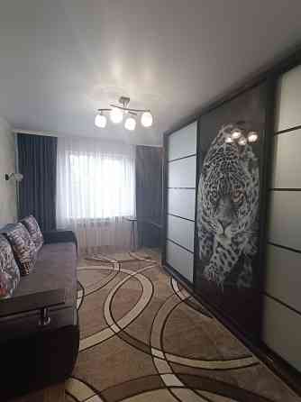 Продам 3-х комн Калининский рынок/б-р Шахтостроителей с мебелью и быттехникой Донецк