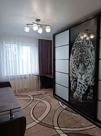 Продам 3-х комн Калининский рынок/б-р Шахтостроителей с мебелью и быттехникой Донецк