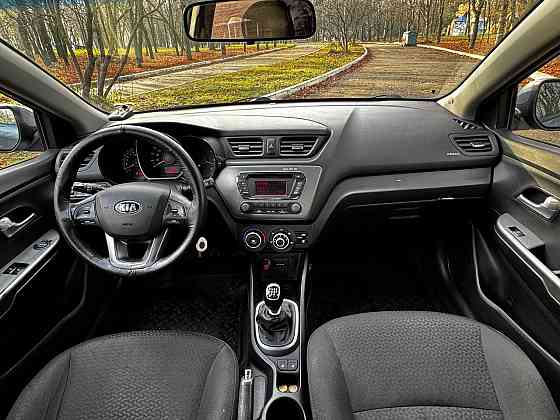 Kia Rio 2014 года выпуска Донецк