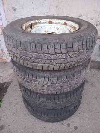 Продаю колёса на волгу Донецк