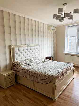 Продам 3-х комнатную квартиру в Калининском районе, проспект Дзержинского Донецк