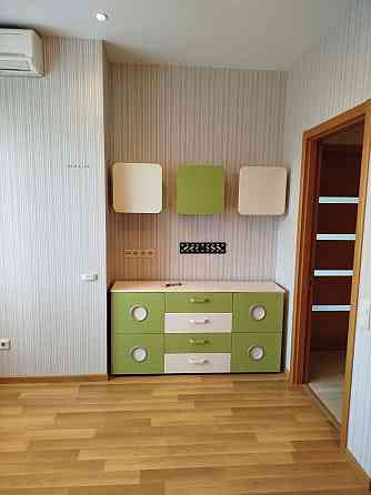 Новострой, 3- х комнатная квартира 150 кв.м Донецк