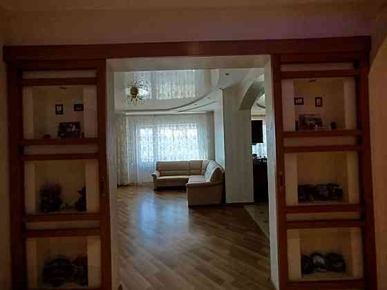 Новострой, 3- х комнатная квартира 150 кв.м Донецк