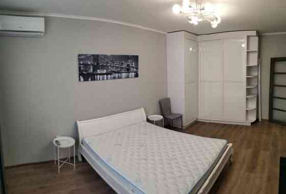 Однокомнатная по ул. Артема Донецк