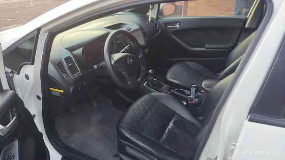 Продам kia Донецк