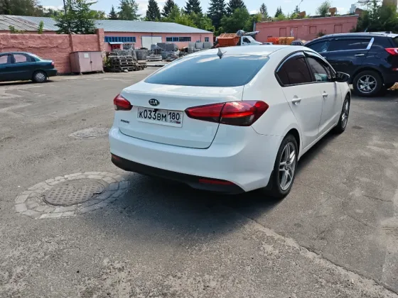 Продам kia Донецк