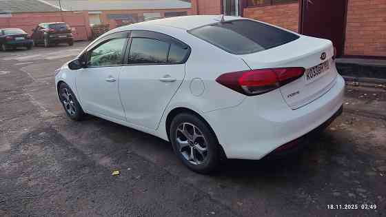 Продам kia Донецк