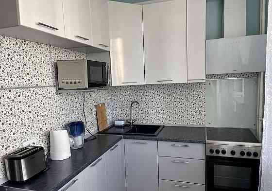 Сдам 2-комнатную квартиру в Калининском районе, Грузия. Донецк