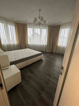 Продается 3-комнатная панорамная квартира со свежим ремонтом в Диске, пр. Маяковского Донецк