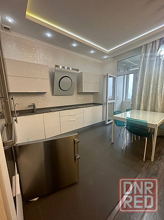 Продается 3-комнатная панорамная квартира со свежим ремонтом в Диске, пр. Маяковского Донецк - изображение 2