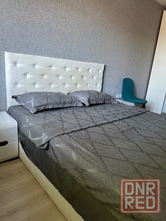 Сдаю двушку в Калининском районе по Бульвару Шевченко на пересечении с Бульваром Шахтостроителей. Донецк - изображение 1