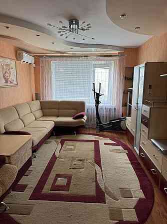 Сдается двухкомнатная квартира в Куйбышевском районе, ориентир проспект Богдана Хмельницкого. Донецк