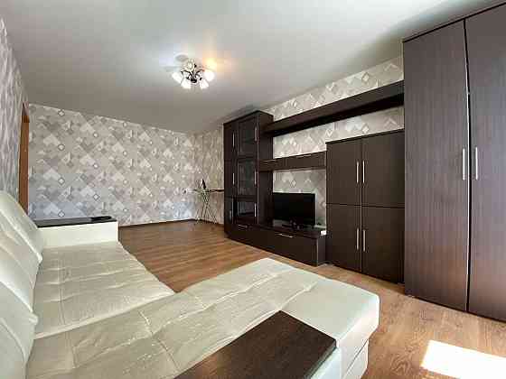 Сдам 1 квартиру в Ворошиловском районе, площадь Ленина Донецк